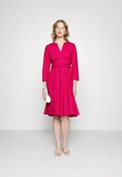 MAX & Co. Rialto - Jurk - Brush Print 10 MAX & Co. Rialto - Jurk - Brush Print -Damesmode 022a4af7fde04ba68ac1f9fc23730fd7