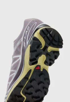 Salomon Xt-6 - Sneakers Laag - Quail/Moonscape 14 Salomon Xt-6 - Sneakers Laag - Quail/Moonscape -Damesmode 095d8ac27a57422d9d30203d36aa8b48