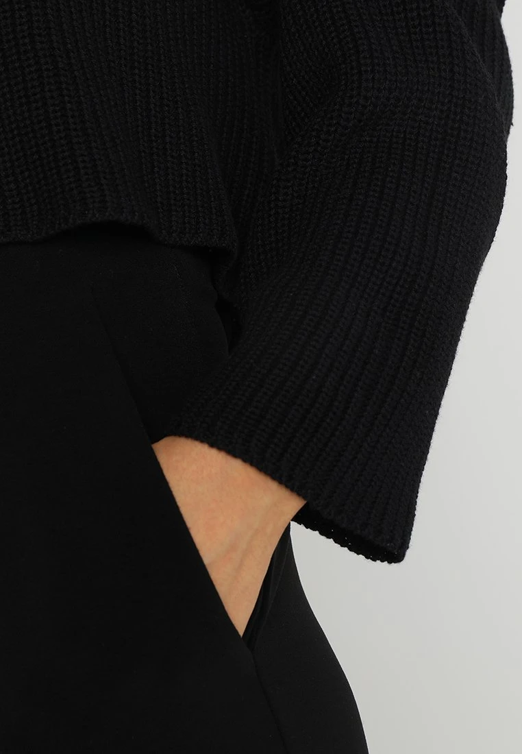 Even&Odd Cropped Jumper - Trui - Black 8 Even&Odd Cropped Jumper - Trui - Black - Afbeelding 6