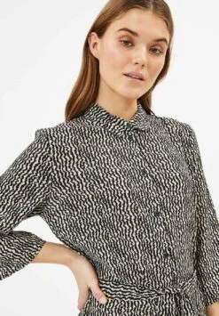 Minimum Norri - Blousejurk - Beige 10 Minimum Norri - Blousejurk - Beige -Damesmode 11ad3a2302be49b3b79f4e5f250e57d3