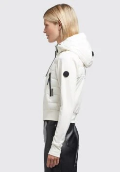 Khujo Dalis Shiny - Jas - Cremeweiß -Damesmode 1b6ef67a5a794287a1a90ef3735a3f7a