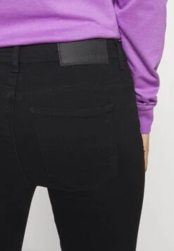 Noisy May Nmkimmy Ank Dart - Jeans Skinny Fit - Black Denim -Damesmode 226642f0db80497bae44a69a44f8e91e