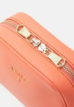 Patrizia Pepe Schoudertas - Coral Fluo 9 Patrizia Pepe Schoudertas - Coral Fluo -Damesmode 228abc4663e24d3eae0175de126095d2