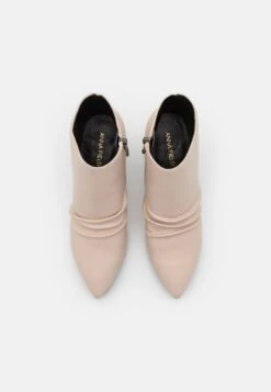 Anna Field Korte Laarzen - Beige -Damesmode 24d56426afbf4c7aab266a44ce48f8cc