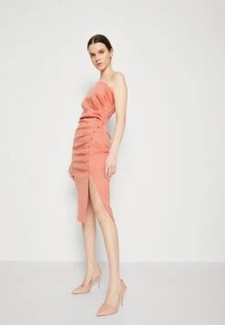 Wal G Wedding Marina Button Dress - Cocktailjurk - Pink -Damesmode 30fdf034dc0e4789ad8f73bf8626c15e