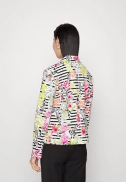 MARC CAIN Blazer - Light Limeade -Damesmode 337589d2fd444a02a89c7570d883770d
