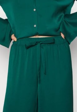 Anna Field Gift Box Pj Set - Pyjama - Green -Damesmode 35d35f7997c542cdb227b47a977b272d