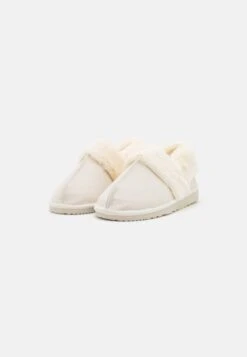 Pier One Pantoffels - White -Damesmode 3d24649a22144e62b50d5c178dda582a