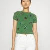 MAX & Co. Collier - T-Shirt Print - Green -Damesmode 3ff1e04a739c414d9aa58a78f8cd9eb2