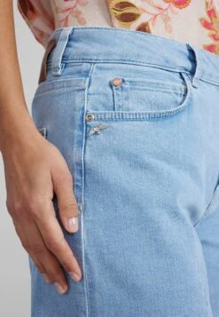 Mos Mosh Hailee Boyd - Bootcut Jeans - Light Blue -Damesmode 44a47930fe784f3897804fa7120ae52c