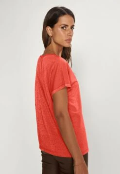 Mos Mosh Kay Tee - T-Shirt Basic - Burnt Ochre 9 Mos Mosh Kay Tee - T-Shirt Basic - Burnt Ochre -Damesmode 45c65f848abe41c5877ff51741a019f5