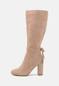 Leather - Laarzen Met Hoge Hak - Beige 9 Leather - Laarzen Met Hoge Hak - Beige -Damesmode 4a4006a149d14e1187a853948aef12c6