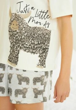 Next Hamish The Highland Cow Short Set Standard - Pyjama - Ecru -Damesmode 4ee1a2019ae84b0d901a10a49fb5f641