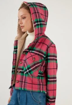 LELA Regular Fit - Jas - Fuchsia 13 LELA Regular Fit - Jas - Fuchsia -Damesmode 588801834b544061aabe5a368a5adddf