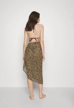 Bruno Banani Pareo - Strandaccessoire - Leo -Damesmode 59919bffd6f948c397646b67ab8cb859