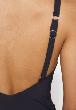 Seafolly Collective Gathered Strap One Piece - Badpak - Black 13 Seafolly Collective Gathered Strap One Piece - Badpak - Black -Damesmode 5bae8fbb5de0497badc61f6282569a05