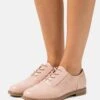Veterschoenen - Rose Gold -Damesmode 5e9f2af9ccbc4aa69090680c562c61d9