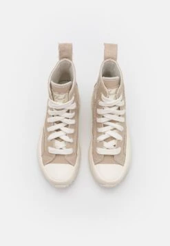Converse Run Star Hike - Sneakers Hoog - Beach Stone/Egret -Damesmode 6c5aed0b3ab64ec0bbc13582632c0bfb