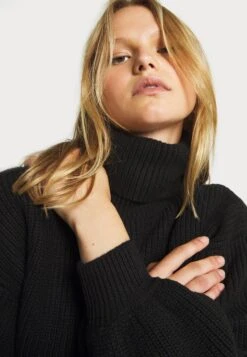 Monki Trui - Black 11 Monki Trui - Black -Damesmode 6d5f086804c7463d8560977d29e1a07d