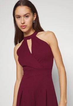 Wal G Arry Wide Leg- Jumpsuit - Wine -Damesmode 6f6a6dc081a0499682a0ee085950a971