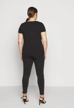 3Er Pack- T-Shirt Basic - White/Black/Dark Grey 11 3Er Pack- T-Shirt Basic - White/Black/Dark Grey -Damesmode 70c09ae8a43a45bf9f9a0e62b2f893f6