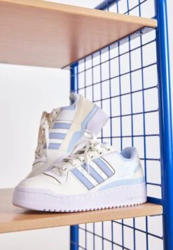 Adidas Originals Forum Bold Stripes W - Sneakers Laag - Off White/Clear Sky/White -Damesmode 749e9df6dccb4344bbef42f3b6def0f2