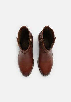 Tamaris Korte Laarzen - Maroon -Damesmode 87996a5306034604bc70aa468bfd89e2