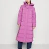 Yasliro Long Padded Coat - Winterjas - Hyacinth Violet -Damesmode 8860e3f3c94d4393a327ed4b51da6f5e