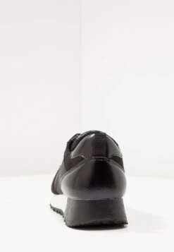 Anna Field Sneakers Laag - Black 16 Anna Field Sneakers Laag - Black -Damesmode 8b004a6b40704166835a13a5466370f4