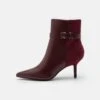 Anna Field Enkellaarsjes Met Hoge Hak - Bordeaux -Damesmode 8dcbcb93709a4ea0a8e61fcefb9c0b45