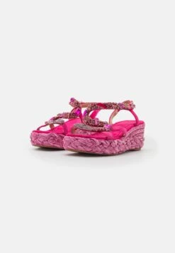 Alma En Pena Sandalen Met Sleehak - Fuxia 10 Alma En Pena Sandalen Met Sleehak - Fuxia -Damesmode 8df6a45e4458471c86154aa5260400b8