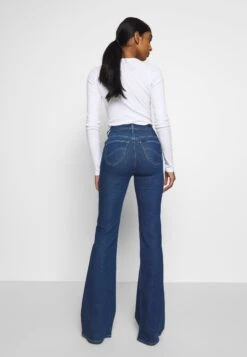 Lee Flare Bo - Flared Jeans - Jackson Worn -Damesmode 9708d712c5e647a2a19e1af94c6adec0