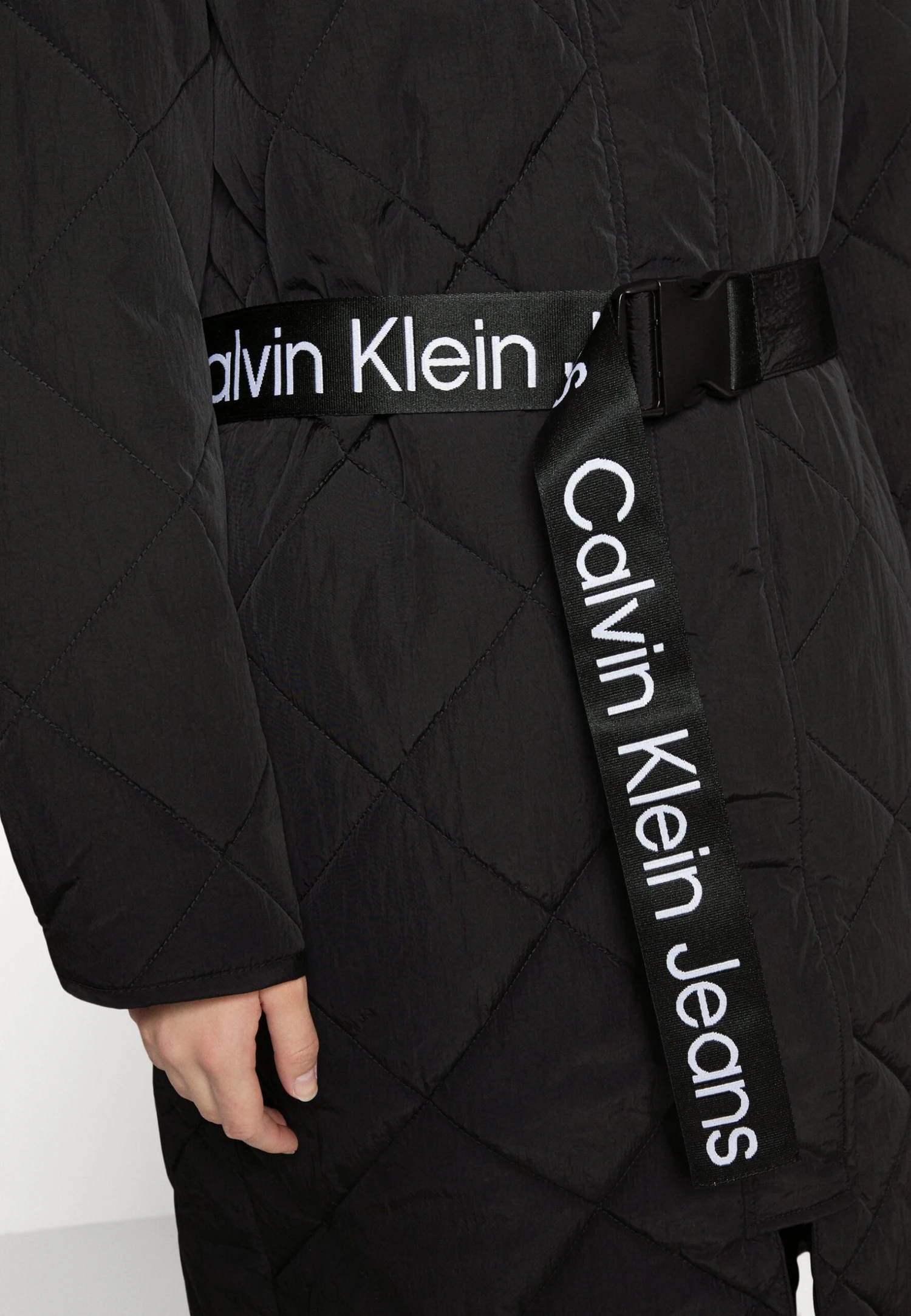 Calvin Klein Jeans Belted Quilted Coat - Winterjas - Black 9 Calvin Klein Jeans Belted Quilted Coat - Winterjas - Black - Afbeelding 7