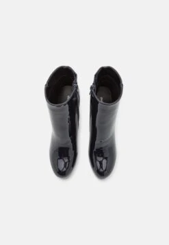 Even&Odd Enkellaarsjes Met Plateauzool - Dark Blue -Damesmode 9e24490e01a2403d9dafe728e7db5794