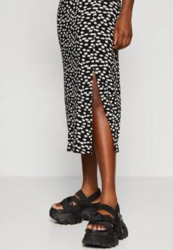 Even&Odd Kokerrok - Black/White/Multi-Coloured 13 Even&Odd Kokerrok - Black/White/Multi-Coloured -Damesmode a9dad594b1794559bb7600eda97cb8ce