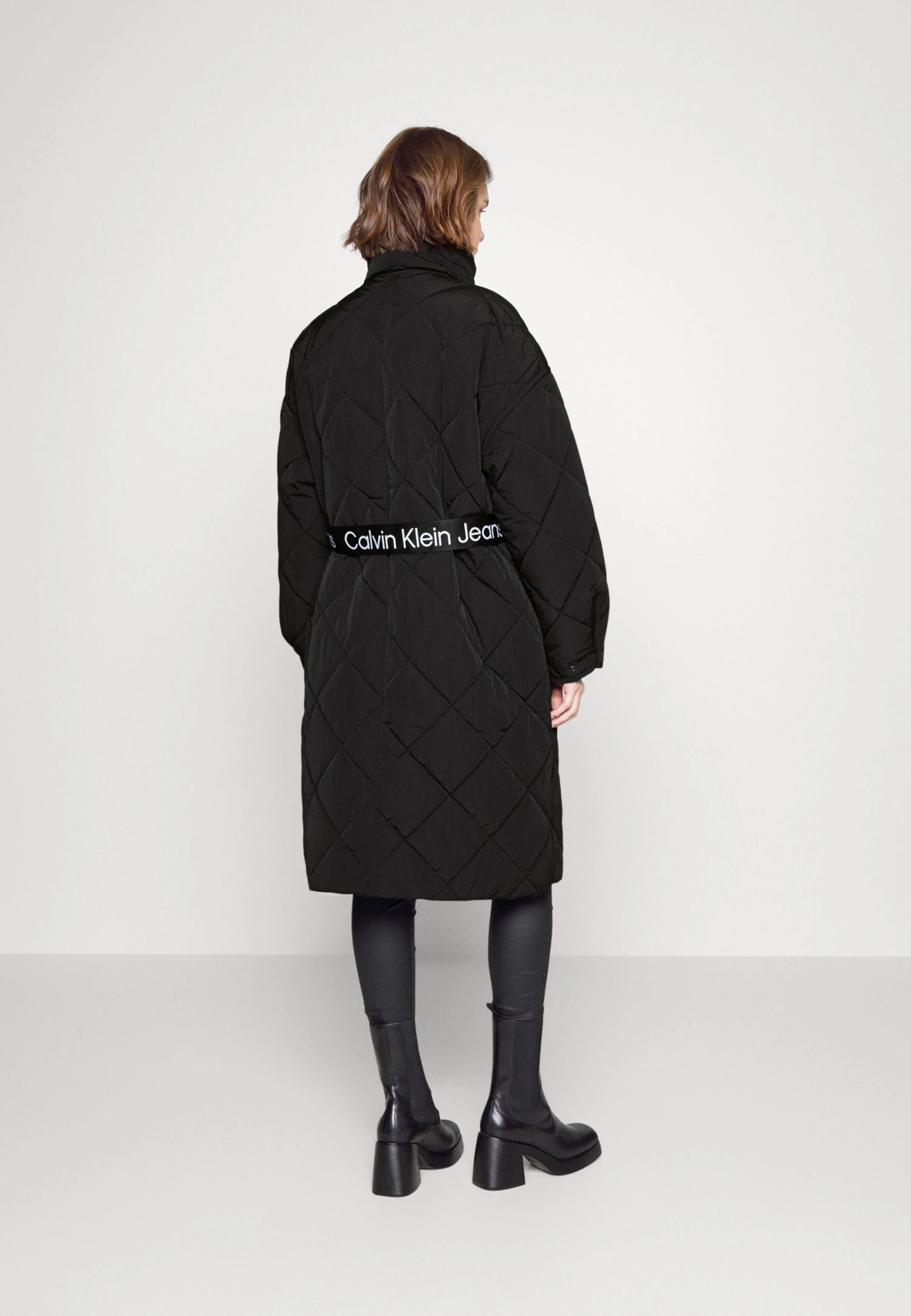 Calvin Klein Jeans Belted Quilted Coat - Winterjas - Black 5 Calvin Klein Jeans Belted Quilted Coat - Winterjas - Black - Afbeelding 3