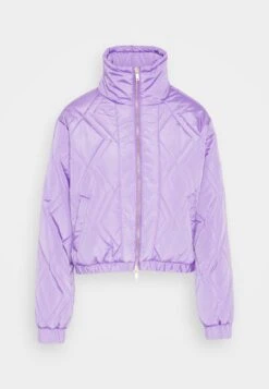 Noisy May Ziggy Quilt - Bomberjacks - Paisley Purple -Damesmode ae81133a40b94c9a96e8fc0a36b15e61