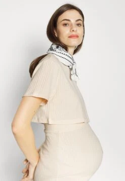 Top Skirt Set - Kokerrok - 003 - Off-White -Damesmode af0b503f31c24a2a8f02924ebcf2b518