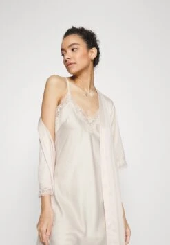 Anna Field Bridal Nightie / 003 - Off-White - Nachtjapon - 003 - Off-White -Damesmode b0d5595a3a9e44e28968fba66029159e