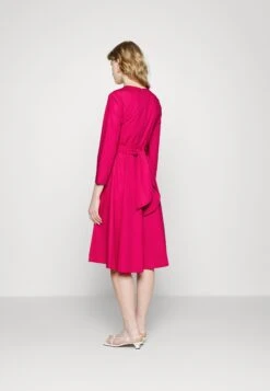 MAX & Co. Rialto - Jurk - Brush Print 11 MAX & Co. Rialto - Jurk - Brush Print -Damesmode b95462f13fa0452c8b81b9457343a8a6