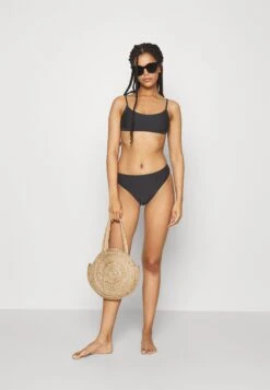 Seafolly Essentials Bralette - Bikinitop - Black -Damesmode be7339ecec9648728c191a3700ccfc7c