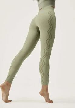 Born Living Yoga Kasama - Legging - Verde -Damesmode c11c6d3f72b147e68f26dfb5a93a2207