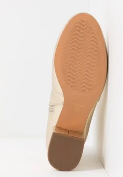 Anna Field Korte Laarzen - Gold -Damesmode c469a4e915e944edacb7db551c6d118c