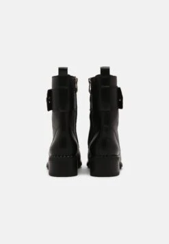 Tamaris Veterboots - Black/Gold -Damesmode c9a03b5922cd4a4e8143e369f6a7e694