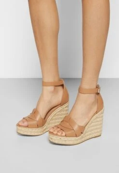 Steve Madden Sivian - Sandalen Met Hoge Hak - Camel 12 Steve Madden Sivian - Sandalen Met Hoge Hak - Camel -Damesmode daf19e6f2cf1455f97e29475188049aa
