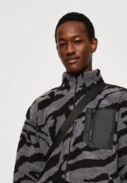 YOURTURN Unisex - Fleecejas - Grey -Damesmode e4ac82e499054d1f8826090370324730