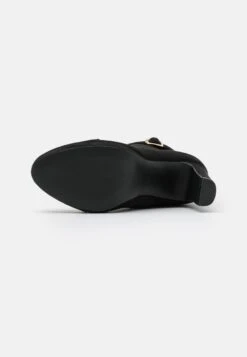 Veterboots - Black 12 Veterboots - Black -Damesmode e966ef61a78146d08fc867219b17d91c