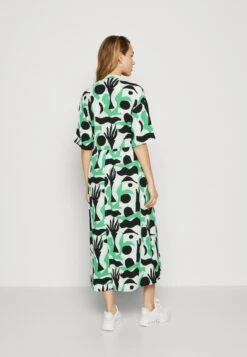 Monki Blousejurk - Green Lisendna -Damesmode ec0fceb04c7944558dd21ad82a914bfa