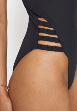Seafolly Collective Gathered Strap One Piece - Badpak - Black 15 Seafolly Collective Gathered Strap One Piece - Badpak - Black -Damesmode efa8be8c4819408e8bce24c4235f7db6
