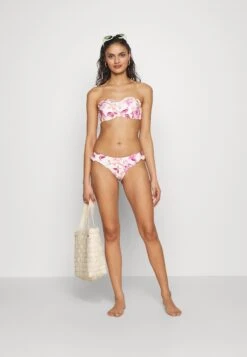 Seafolly Road Bustier Bandeau - Bikinitop - Parfait Pink -Damesmode fb62f4c7f8de4961a32998d4c0d79e32
